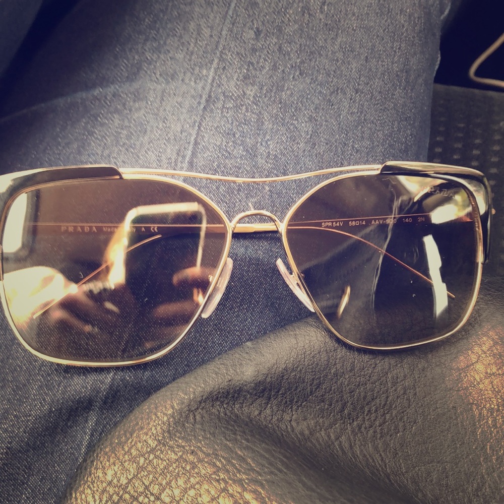 Women's Prada sunlgasses
